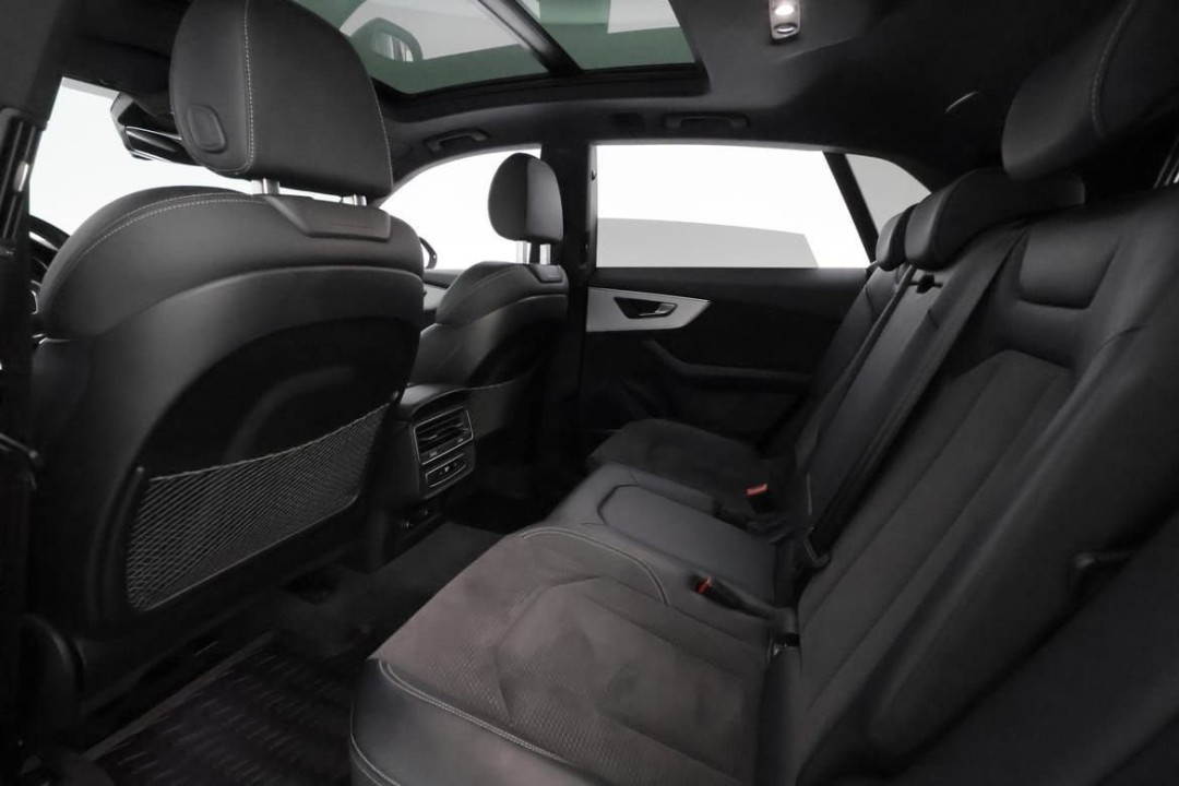 Audi Q8 60 TFSIe quattro tiptronic S-Line - foto 8