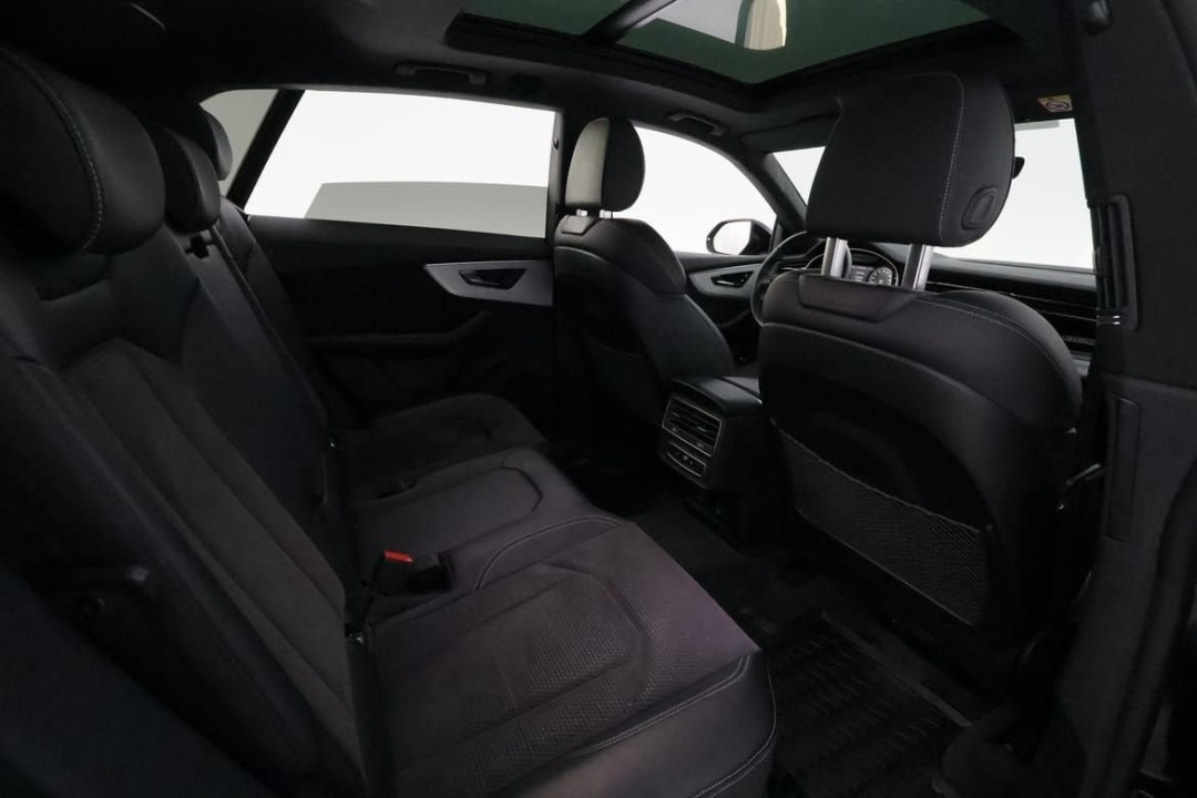 Audi Q8 60 TFSIe quattro tiptronic S-Line - foto 9