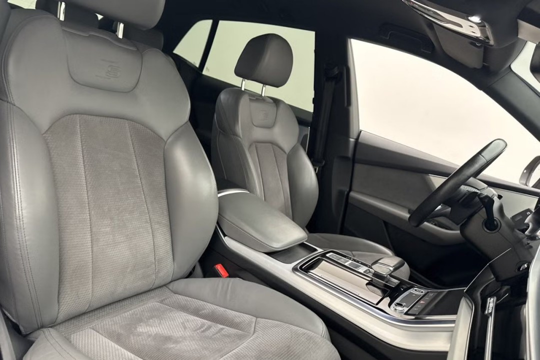 Audi Q8 60 TFSIe quattro tiptronic S-Line - foto 11