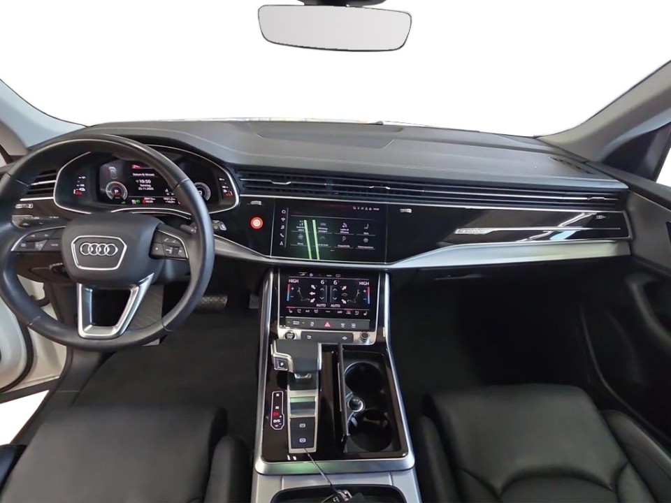 Audi Q8 55 TFSIe quattro - foto 12