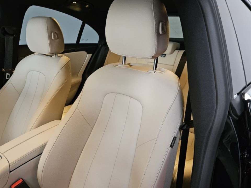 Mercedes-Benz CLA 220 4MATIC - foto 13