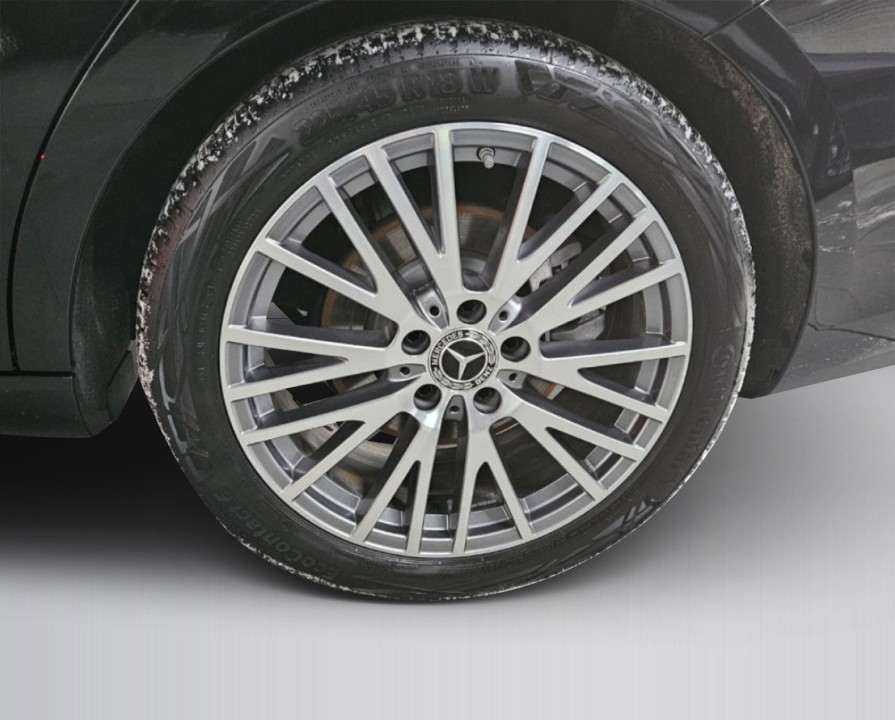 Mercedes-Benz CLA 220 4MATIC - foto 21