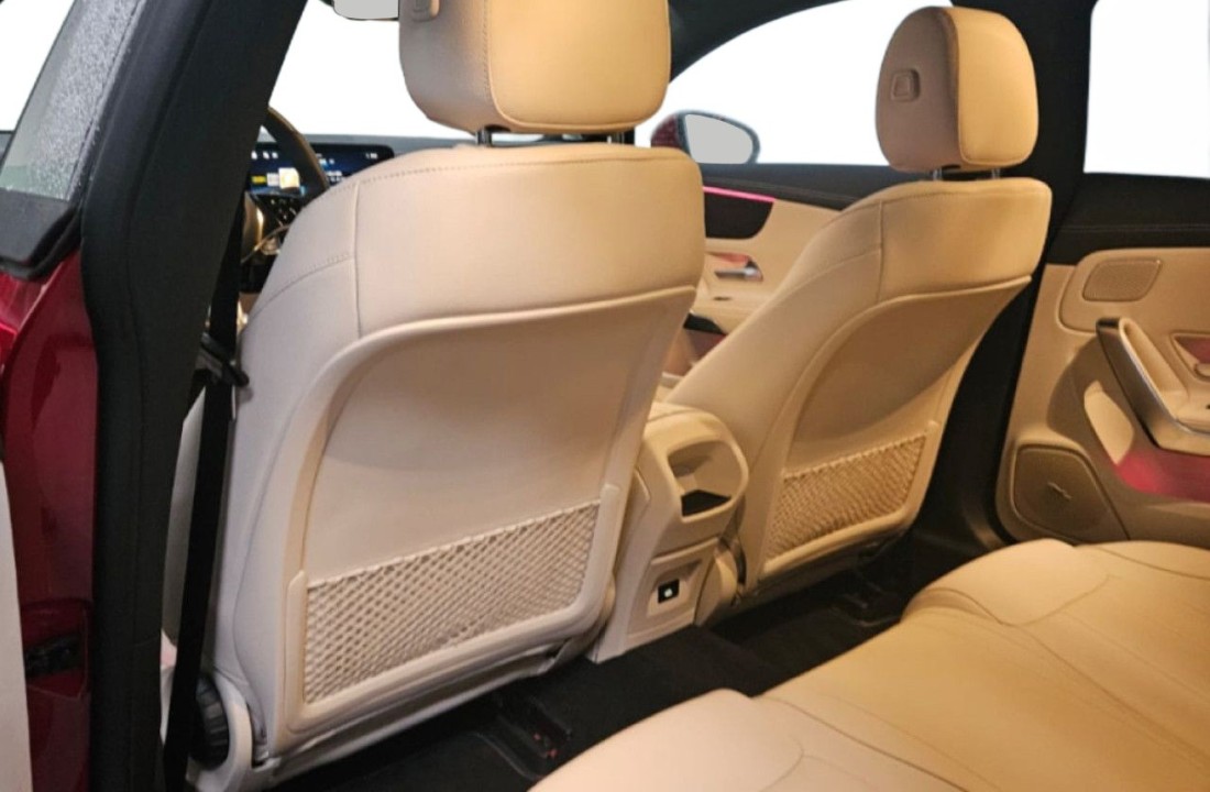 Mercedes-Benz CLA 220 4MATIC - foto 10