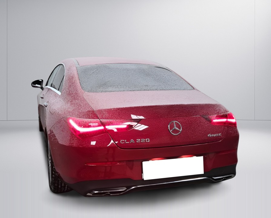 Mercedes-Benz CLA 220 4MATIC (5)