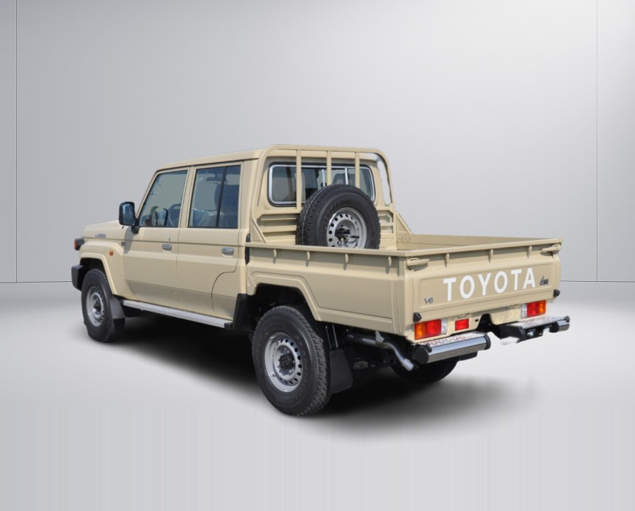 Toyota Land Cruiser GRJ79 DC Medium (2)