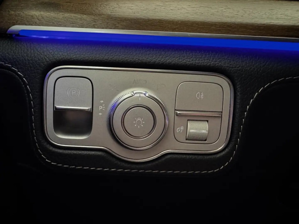 Mercedes-Benz GLE Coupé AMG 53 4MATIC+ - foto 16