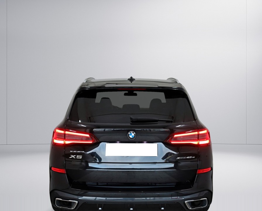 BMW X5 xDrive45e M-Sport (5)