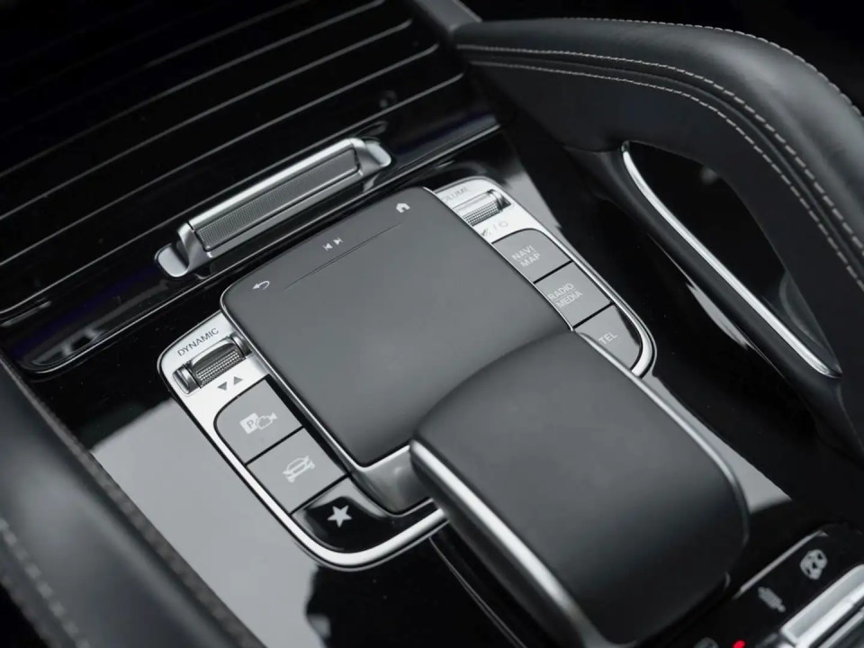 Mercedes-Benz GLE 53 AMG 4MATIC+ - foto 10