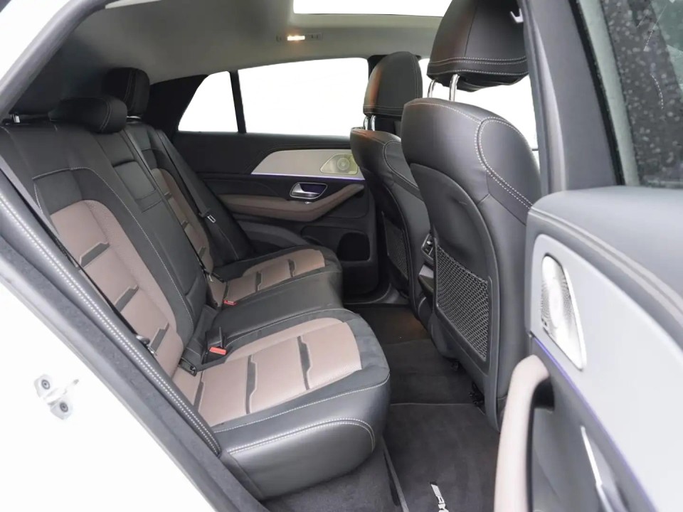Mercedes-Benz GLE 53 AMG 4MATIC+ - foto 6