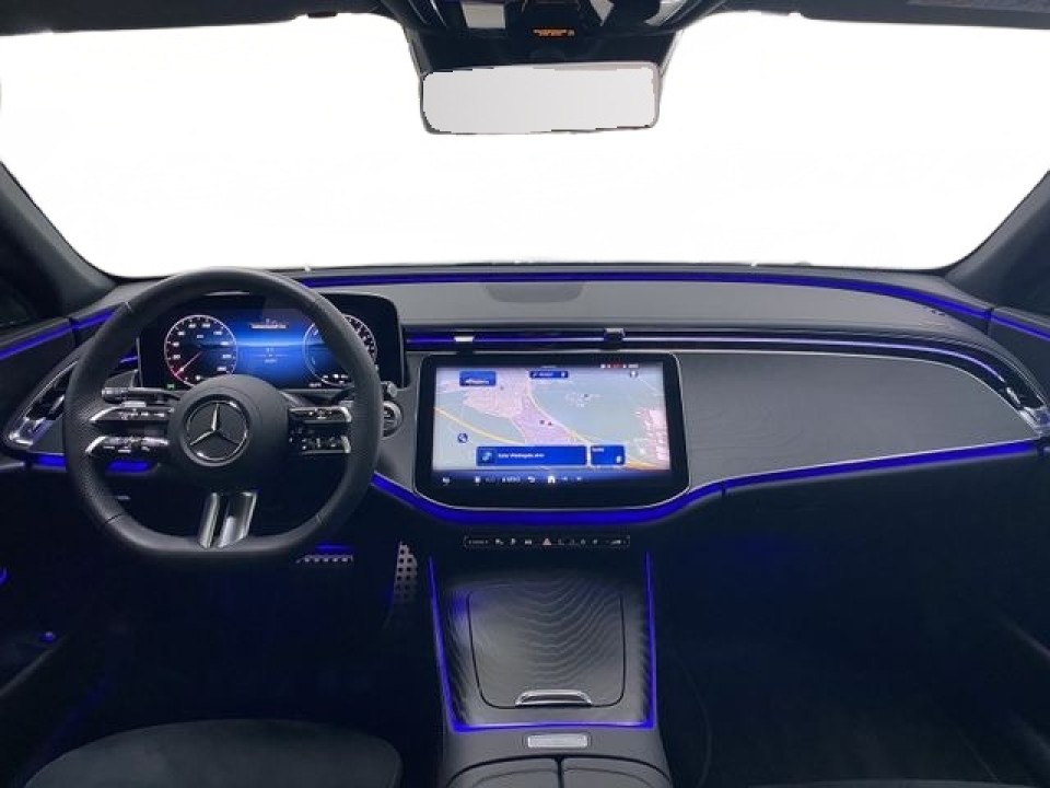 Mercedes-Benz E 300de 4MATIC AMG - foto 9