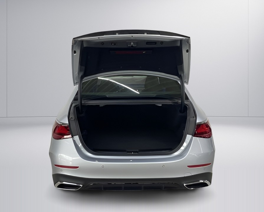 Mercedes-Benz E 300de 4MATIC AMG - foto 16