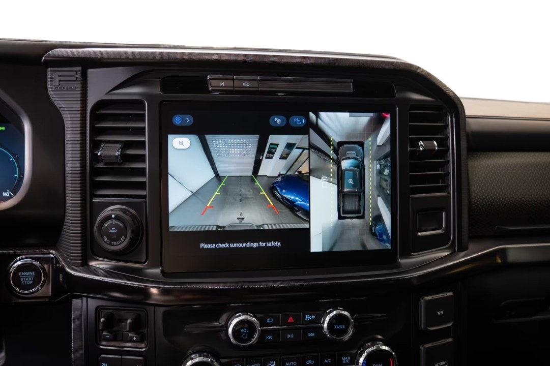 Ford F150 Raptor - foto 11