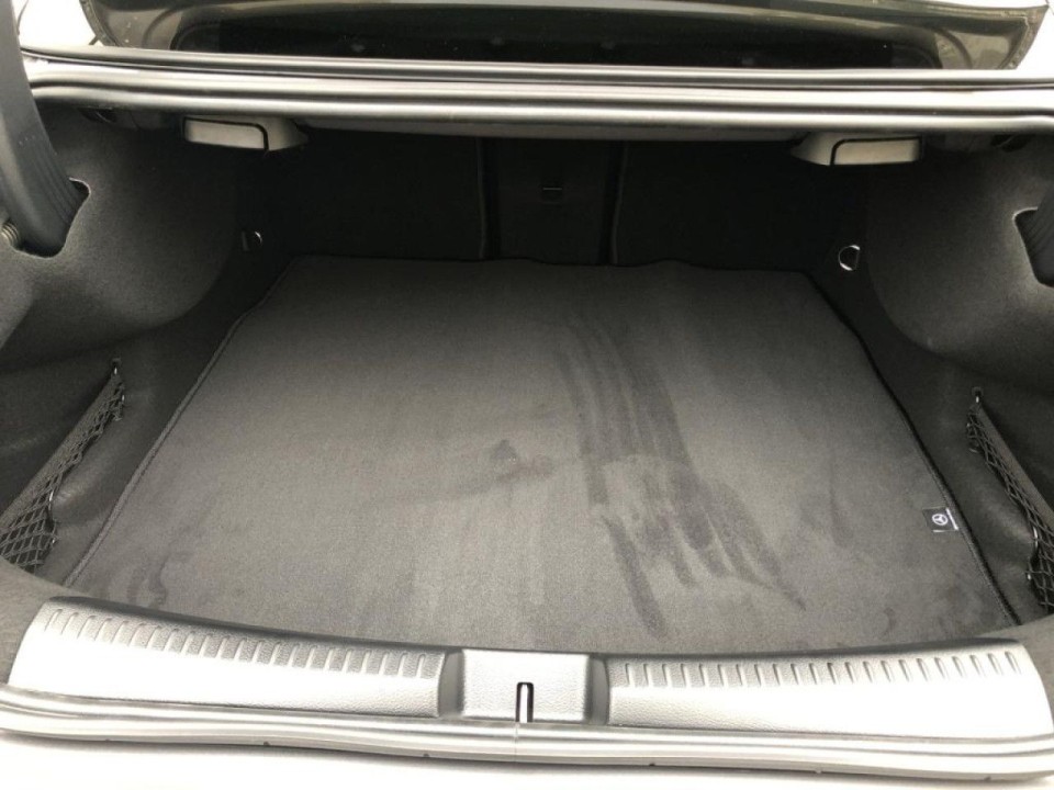 Mercedes-Benz CLA 220 4MATIC AMG Line - foto 13