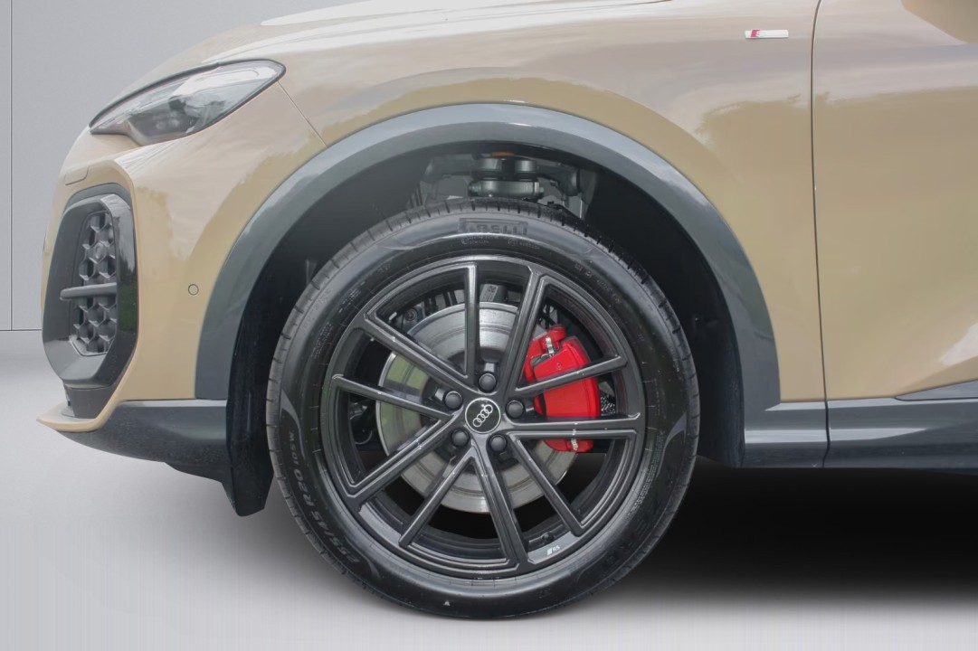 Audi Q5 40 TDI S-line - foto 27