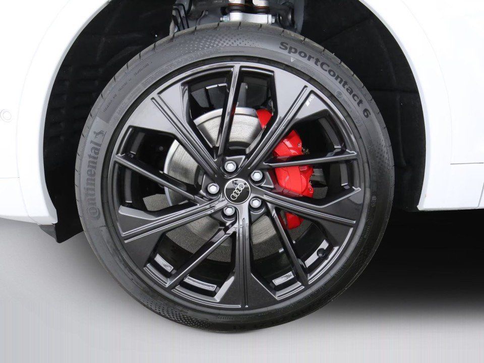 Audi Q5 40TDI quattro S tronic S-Line - foto 24