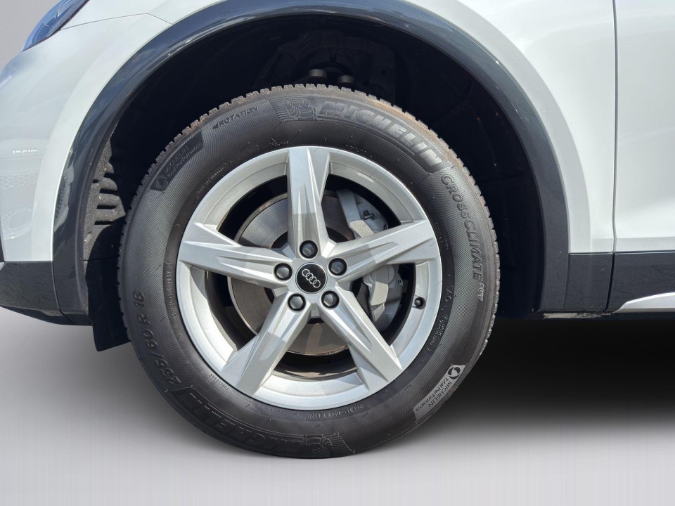 Audi Q5 40TDI quattro S tronic Advanced - foto 30