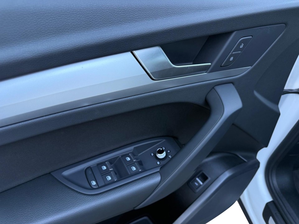 Audi Q5 40TDI quattro S tronic Advanced - foto 26