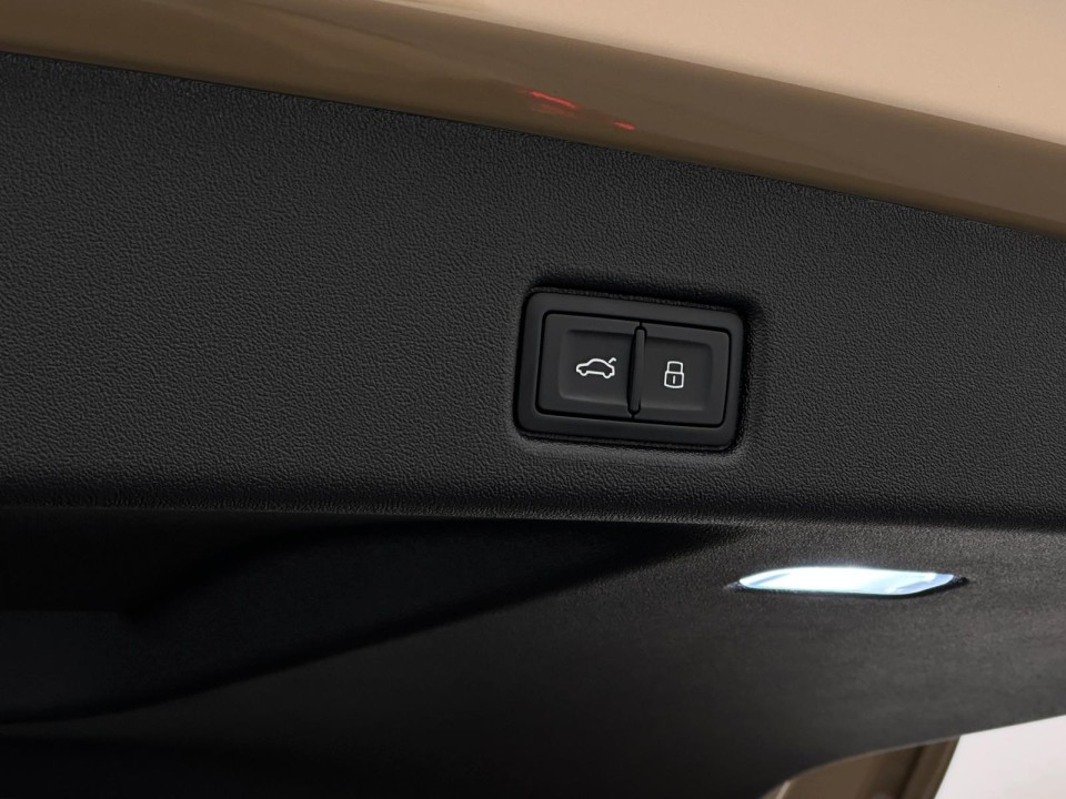 Audi Q5 40TDI quattro S tronic S-Line - foto 39