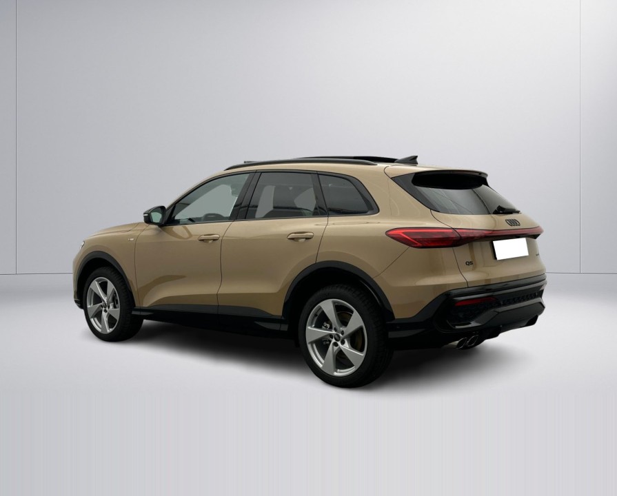 Audi Q5 40TDI quattro S tronic S-Line - foto 8