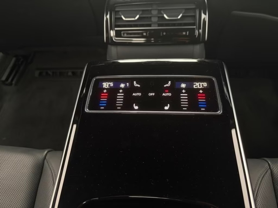 Audi A8 55TFSI quattro tiptronic - foto 23