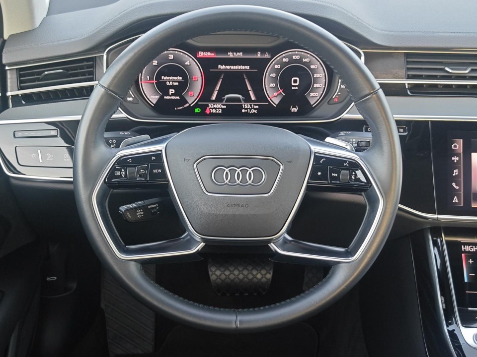 Audi A8 50 TDI Quattro - foto 13