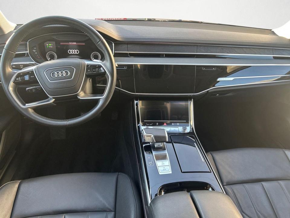 Audi A8 60 TFSIe Quattro - foto 9