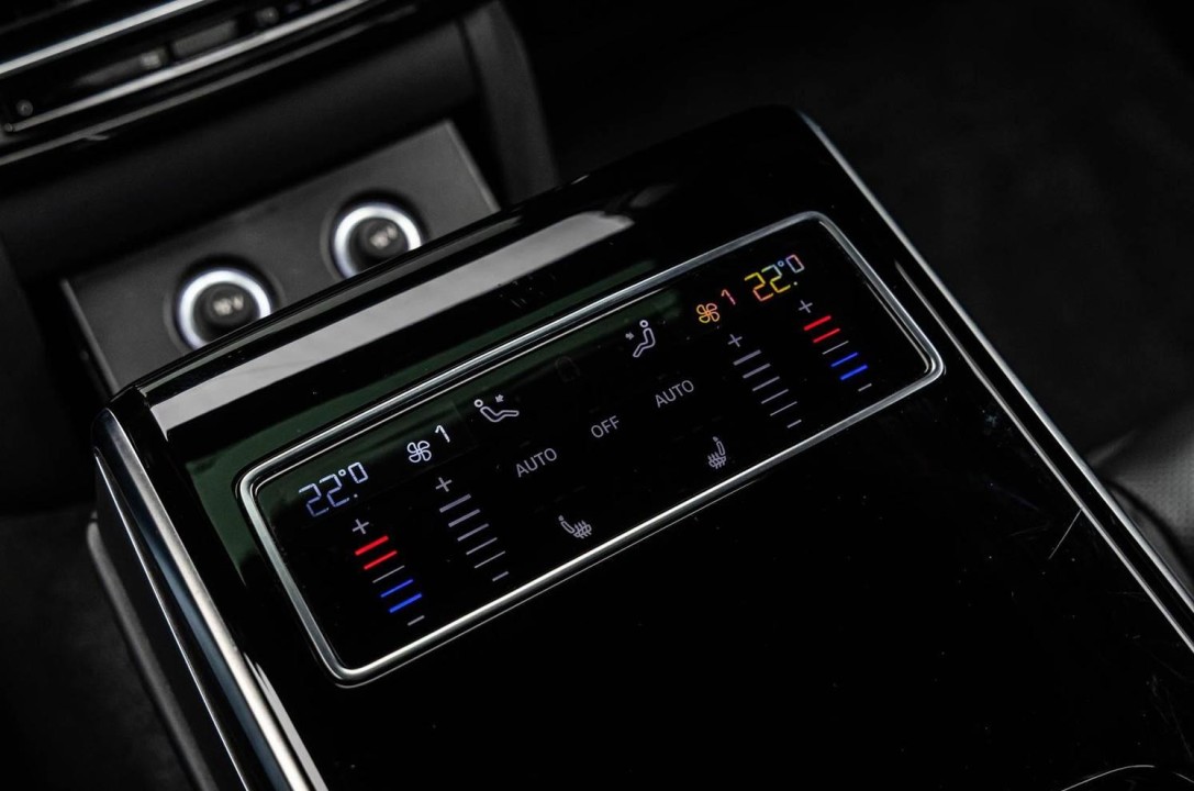 Audi A8 55TFSI quattro tiptronic - foto 16