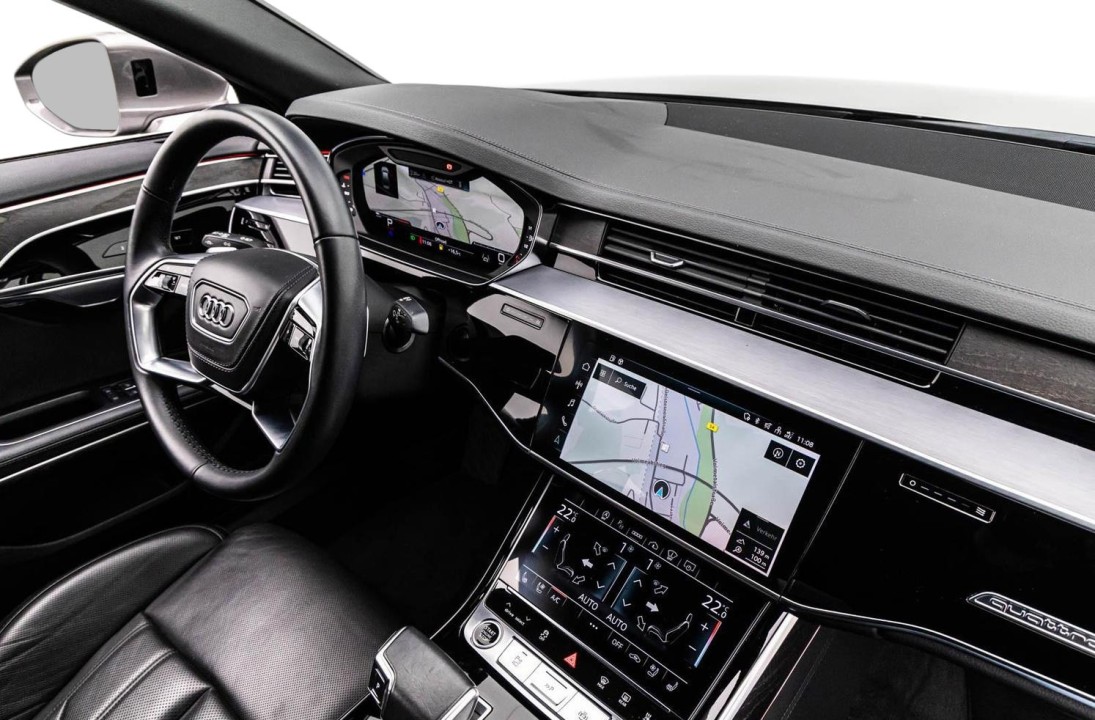 Audi A8 55TFSI quattro tiptronic - foto 13
