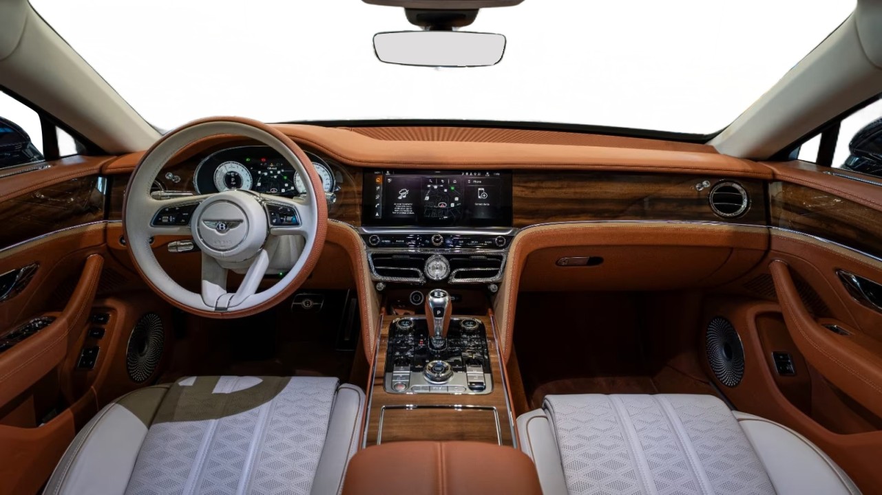 Bentley Flying Spur Mulliner - foto 8