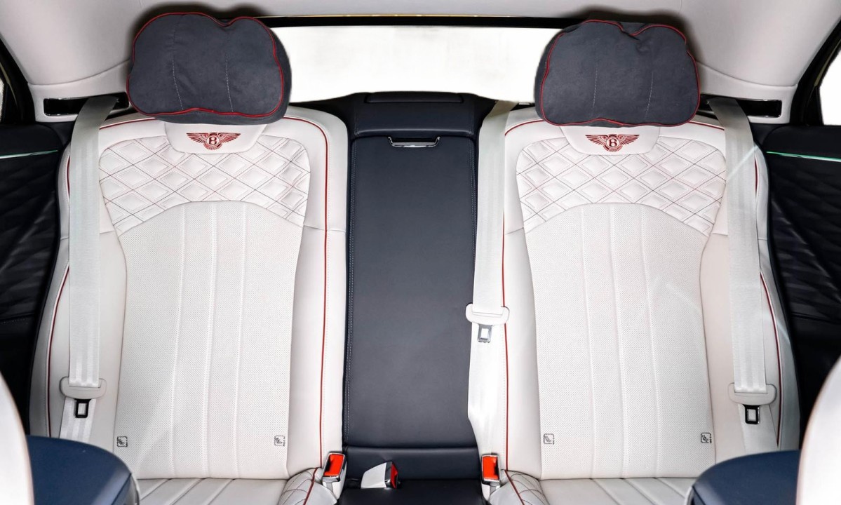 Bentley Flying Spur Mulliner - foto 18