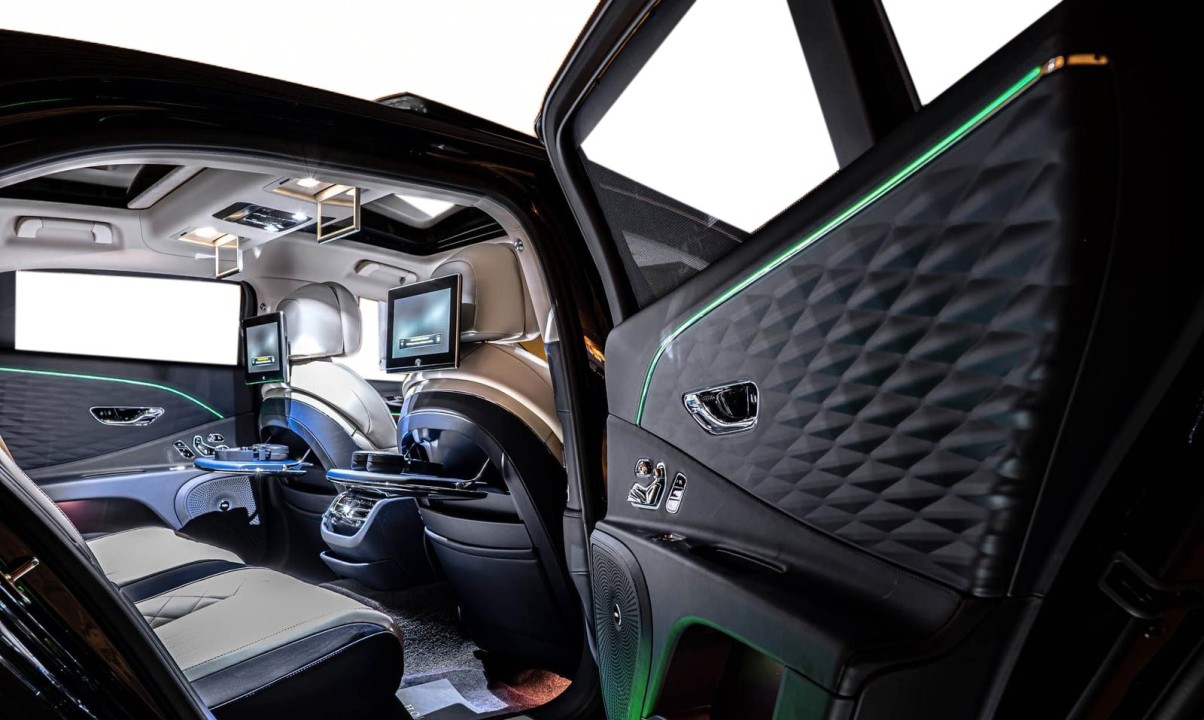 Bentley Flying Spur Mulliner - foto 27