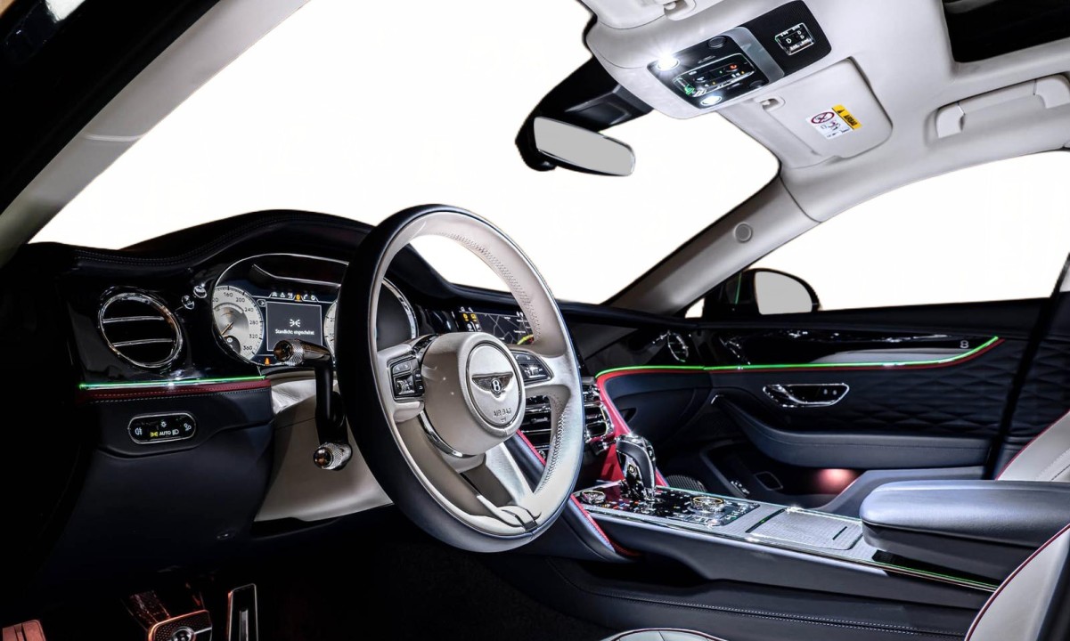 Bentley Flying Spur Mulliner - foto 21