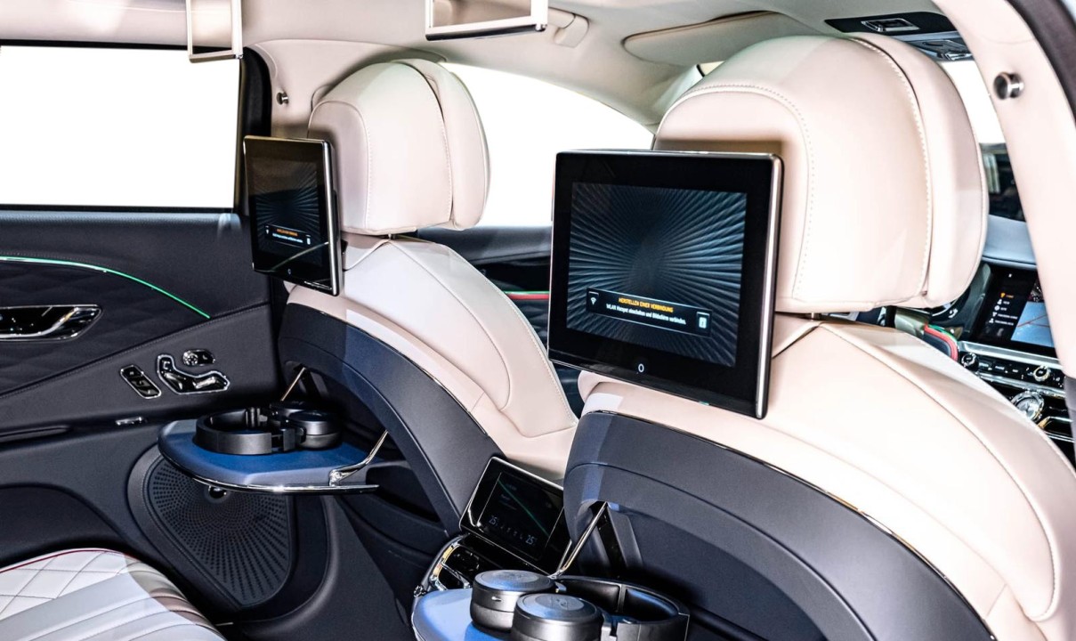 Bentley Flying Spur Mulliner - foto 16