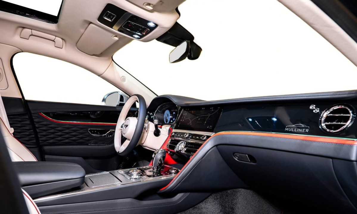 Bentley Flying Spur Mulliner - foto 12