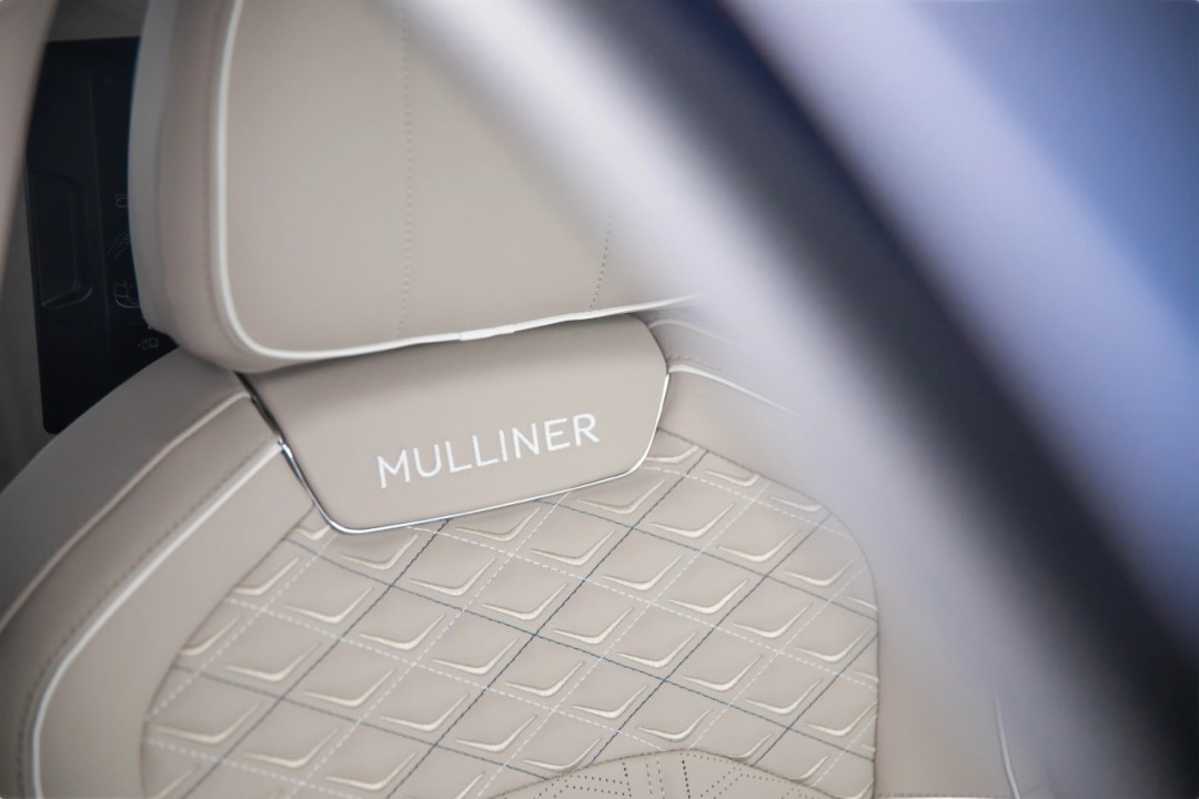 Bentley Flying Spur Mulliner - foto 12