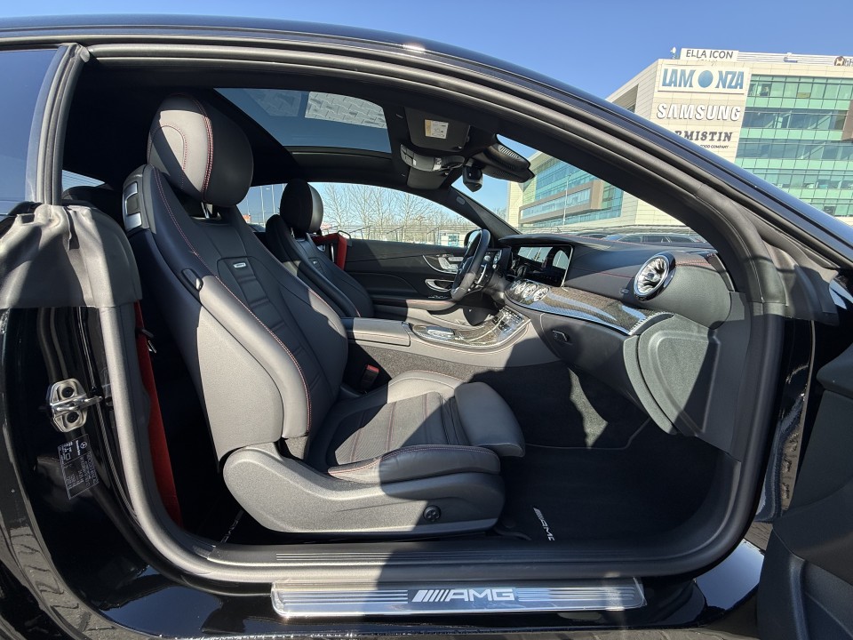 Mercedes-Benz E Coupe AMG 53 4MATIC+ - foto 13