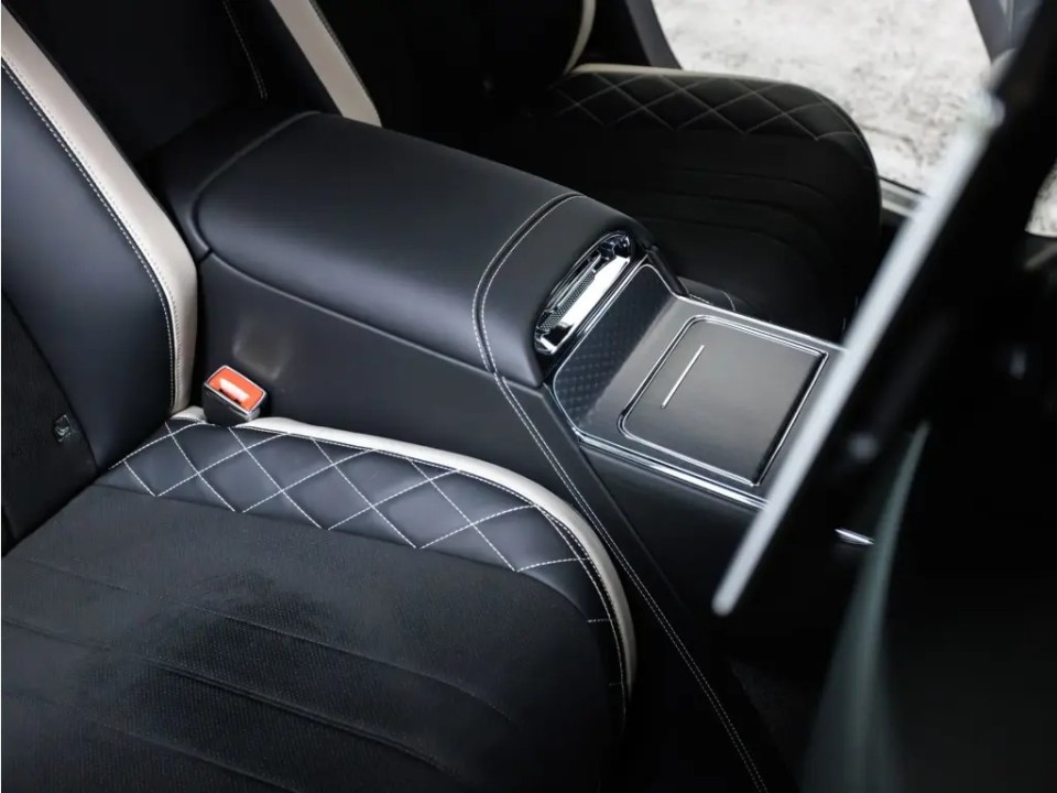 Bentley Flying Spur Speed W12 - foto 30