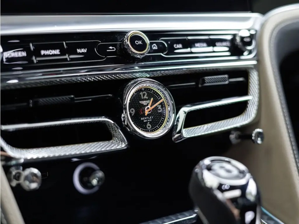 Bentley Flying Spur Speed W12 - foto 22