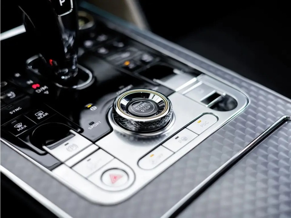 Bentley Flying Spur Speed W12 - foto 19