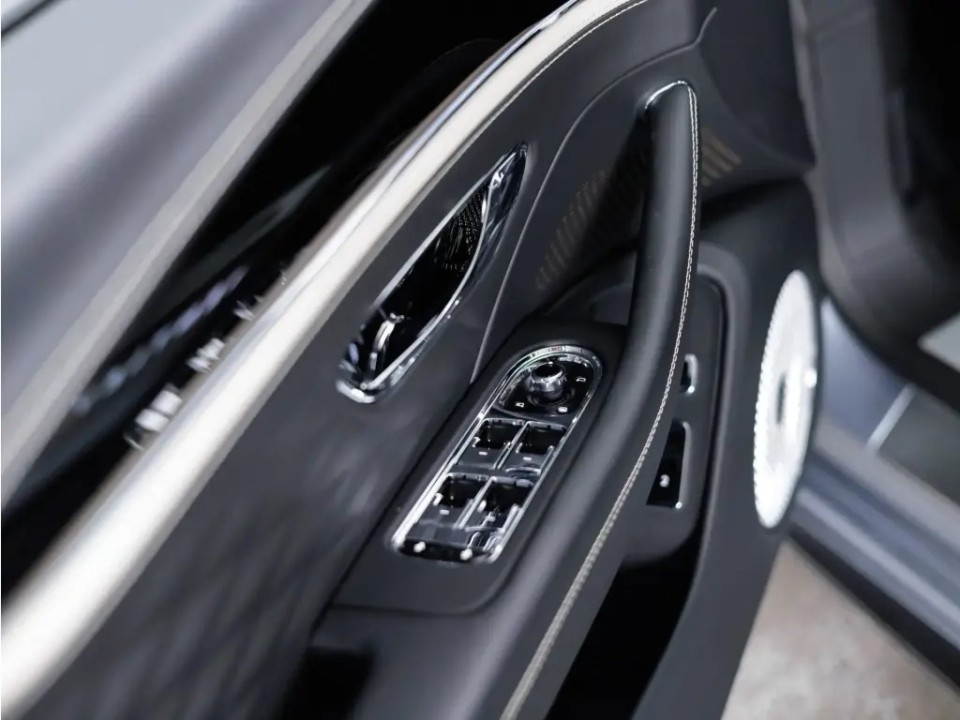 Bentley Flying Spur Speed W12 - foto 41