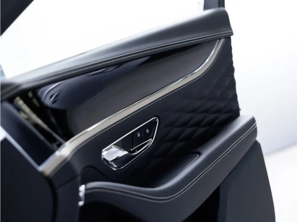 Bentley Flying Spur Speed W12 - foto 43