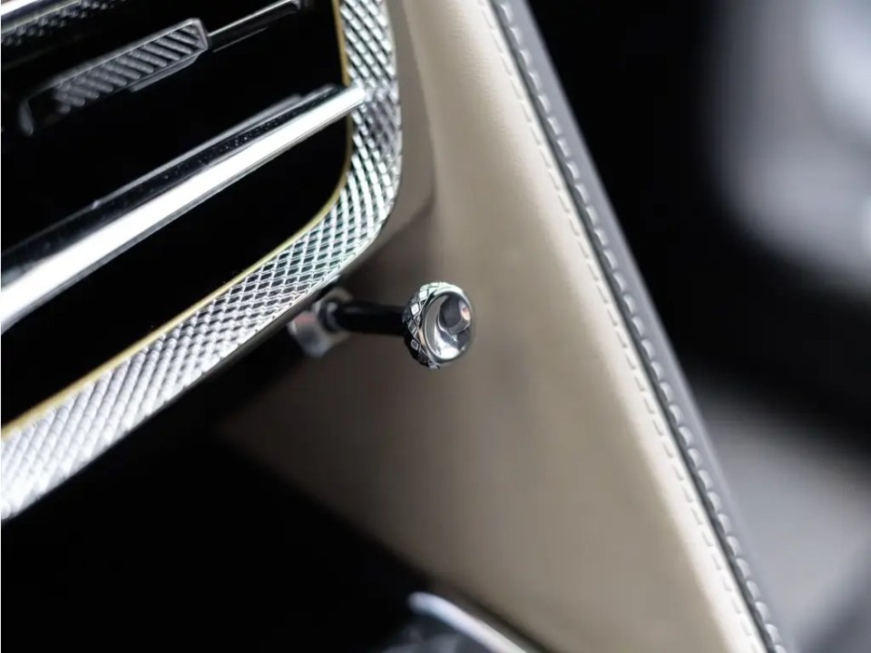 Bentley Flying Spur Speed W12 - foto 27