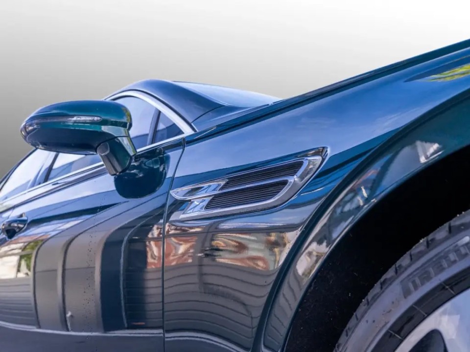 Bentley Flying Spur - foto 19