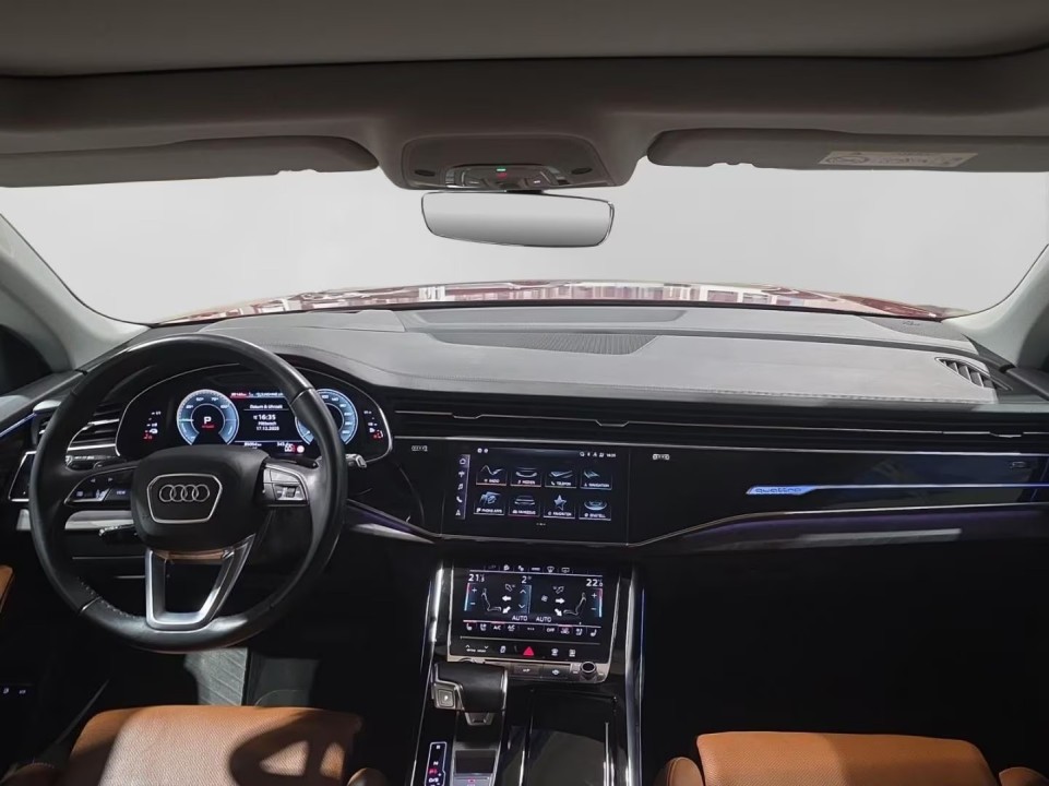 Audi Q8 55 TFSIe quattro tiptronic (3)