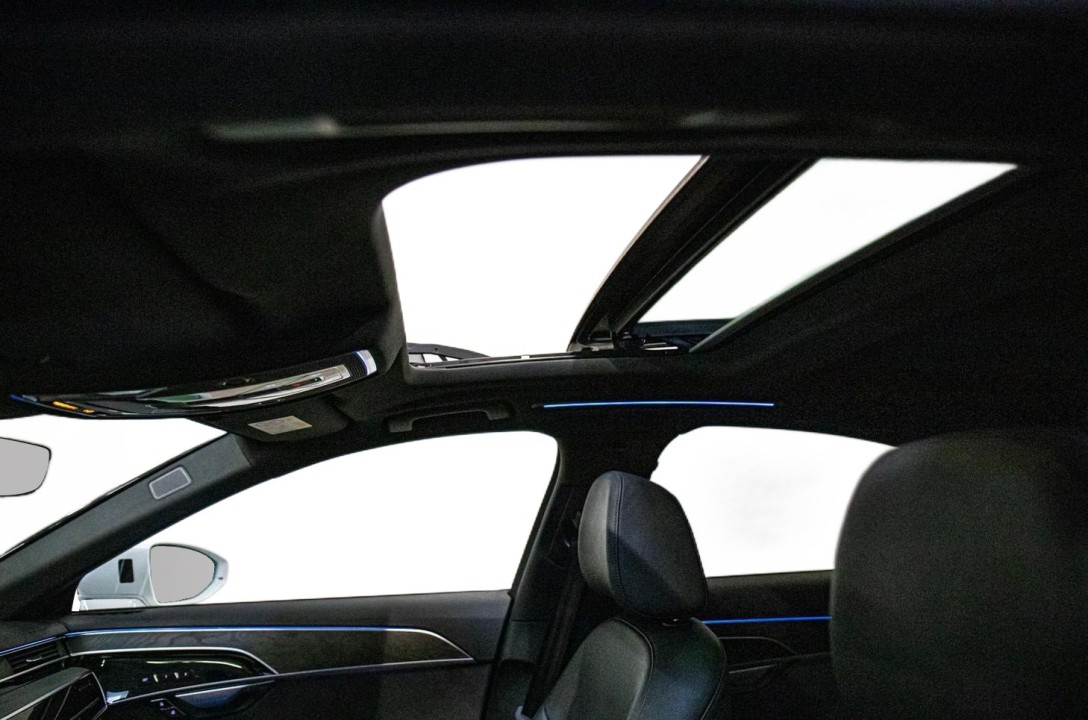 Audi A8 55TFSI quattro tiptronic - foto 21