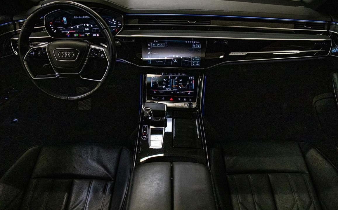 Audi A8 55TFSI quattro tiptronic - foto 11