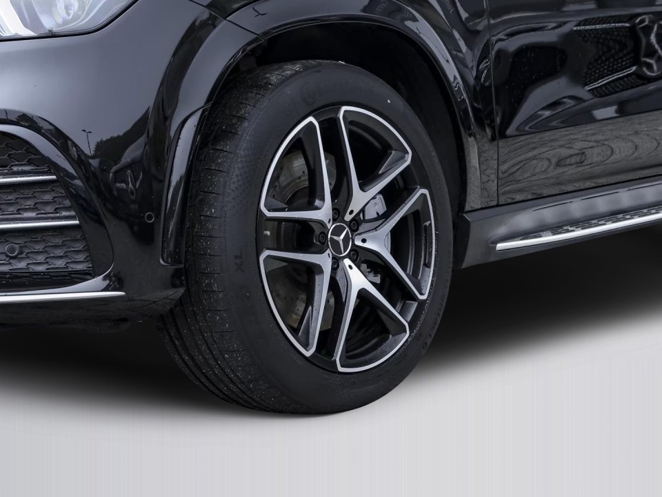 Mercedes-Benz GLE AMG 53 4MATIC+ - foto 15