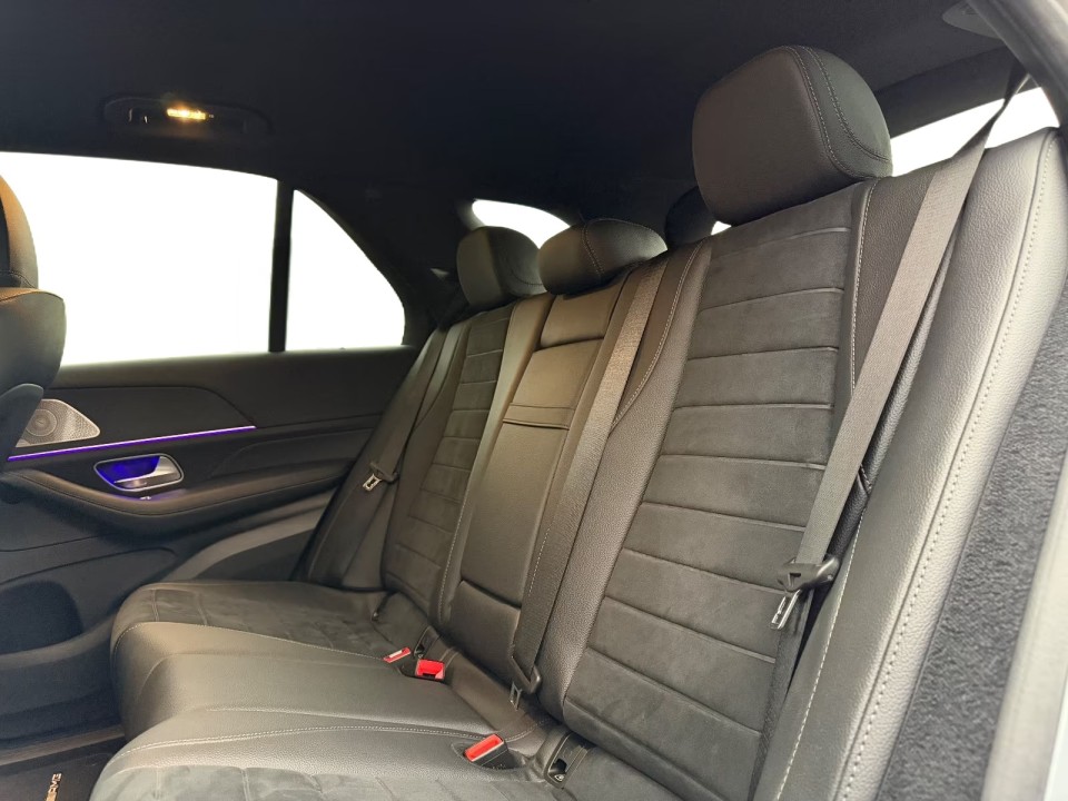 Mercedes-Benz GLE 300d 4MATIC - foto 23