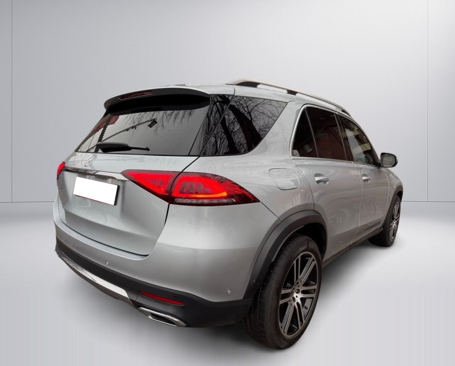 Mercedes-Benz GLE 300d 4MATIC (3)