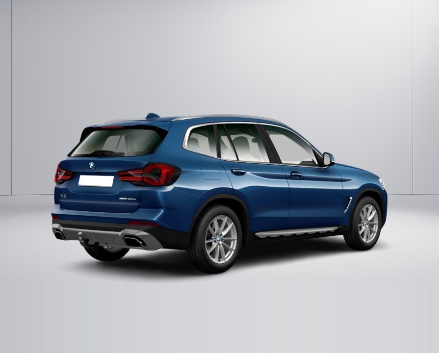 BMW X3 xDrive30e (2)